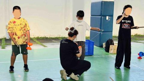 吳佩芹 - 海外教學&mdash;胡志明台灣學校