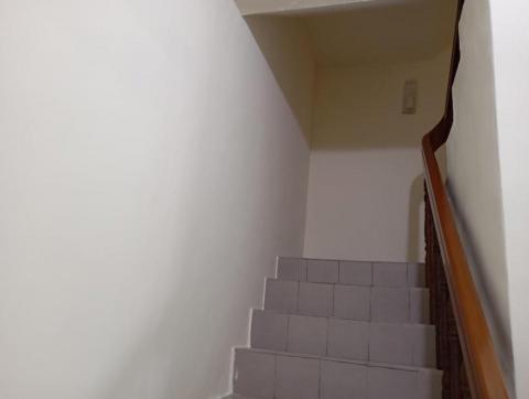 鐵皮屋頂漆，防水漆，圍籬，室內油漆都有承做 - 