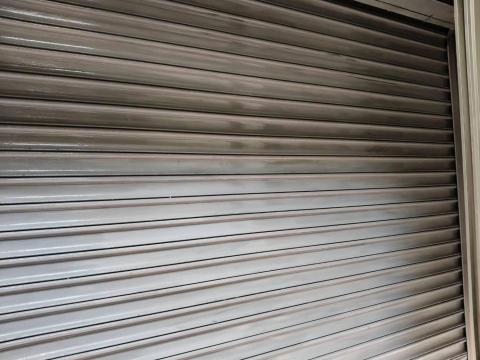 鐵皮屋頂漆，防水漆，圍籬，室內油漆都有承做 - 