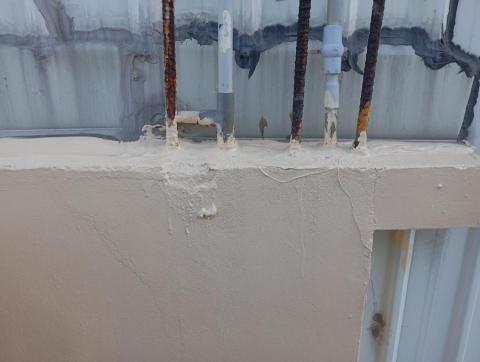 鐵皮屋頂漆，防水漆，圍籬，室內油漆都有承做 - 