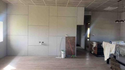 傑順鑫油漆工程 - 佳冬1案:閣樓 大廳 施工前