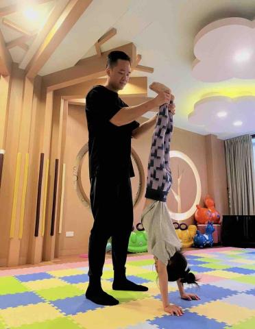 木地板油漆師傅推薦盧子揚