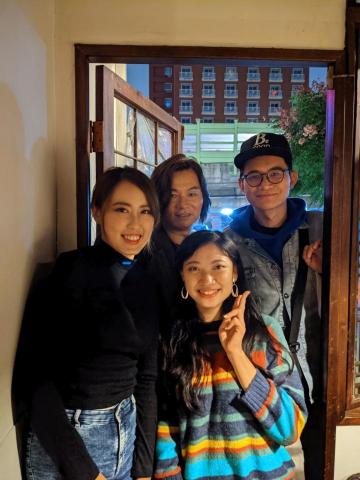 Lynn佳霖老師｜歌唱一對一♪輕聽人聲工作室 - 佳霖老師與歌手楊培安,歌手卓義峯音樂會後慶功宴合照