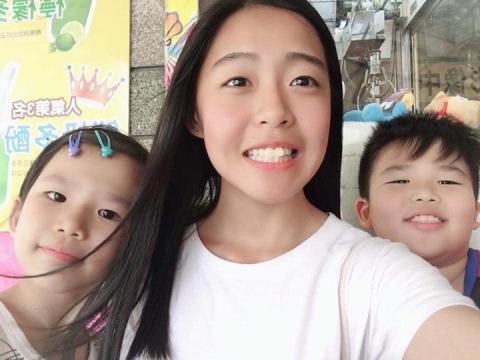 緹令令 - 帶兄妹一起伴讀、陪玩  教導正確觀念