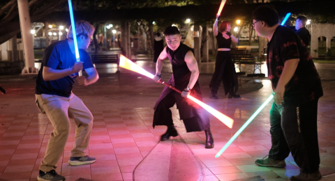 光劍俠James - 小班制，光劍對決招式教學