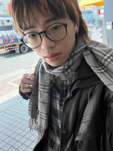 提供48服務的專家黃思翰