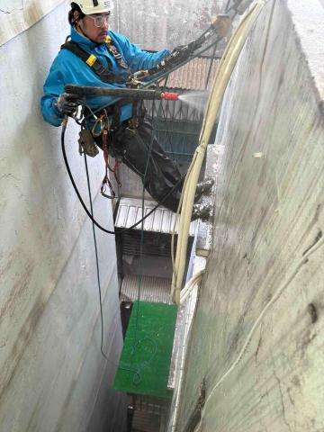 隼鋒工程 - 泰山公寓外牆高壓水柱清洗