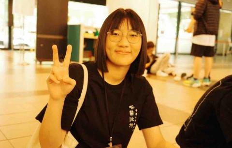 提供北投高中服務的專家謝采育