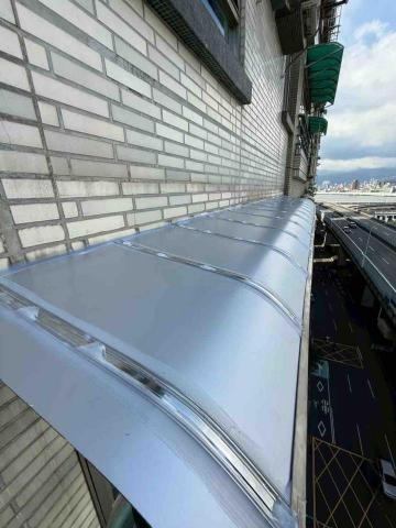 隼鋒工程 - 半透明高採光Pc板採光罩完工