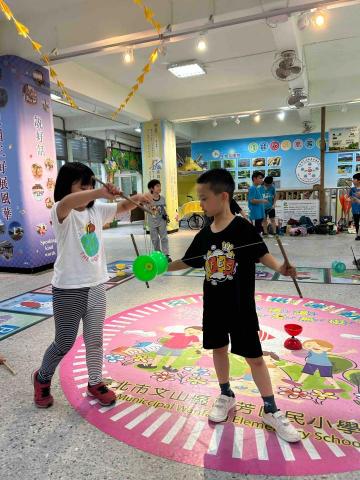 鍾雨緹 - 萬芳國小課後社團