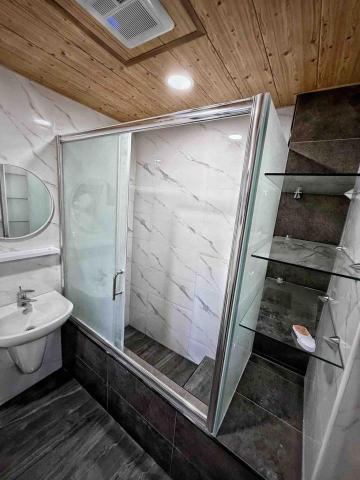 胡恩瑋 - 連泡澡都一起使用用泥作浴缸下去試作乾濕分離分