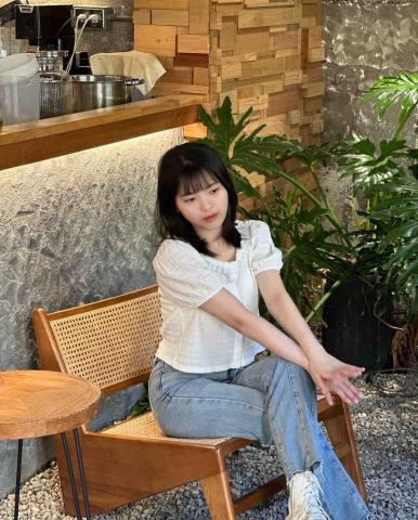 提供桌球服務的專家張語芯