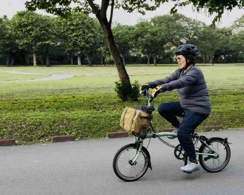 Ride Beyond Limits - 成人自行車教學&mdash;1.5小時學會平路踩踏