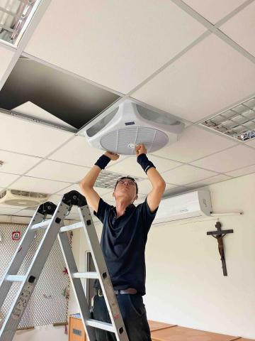 莊瑞松 - 循環排風扇安裝