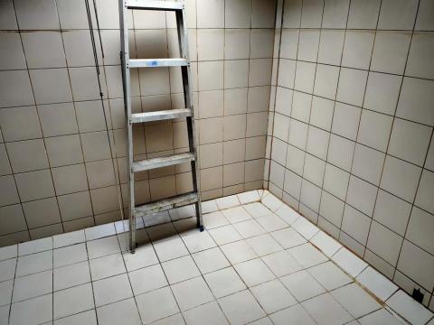 湯偉勝 - 這個月的新案清洗後幾乎恢複原本的樣貌