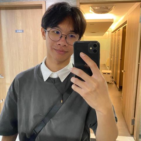 提供電子琴架子服務的專家林均俞