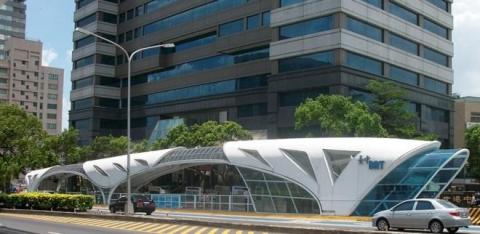 川流資訊股份有限公司 - 台中BRT澄清出口.交通方便.歡迎來聊行銷