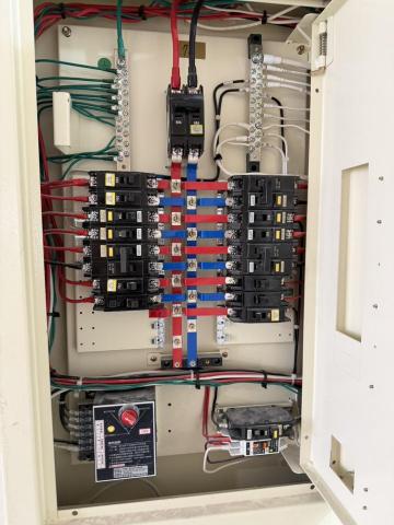 路克萬工程 - 配電箱整理