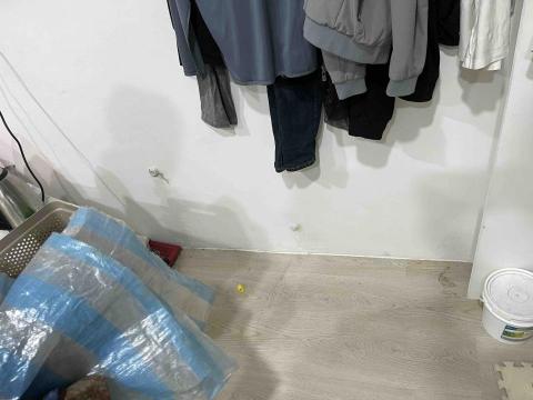 劉明鑫 - 牆面舊有水龍頭接頭滲漏