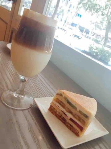 Peggy Ho - 千層蛋糕