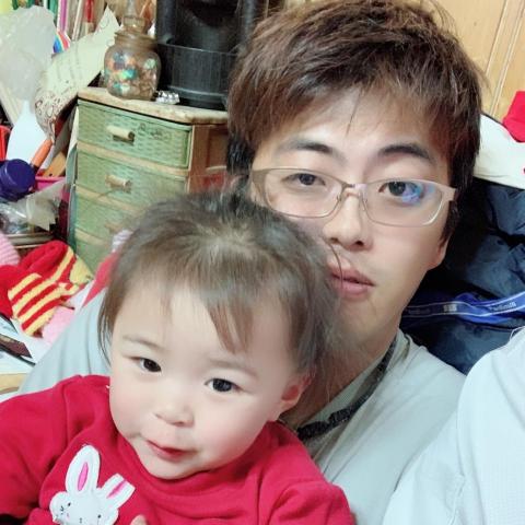 提供工作家庭代工服務的專家林洋志