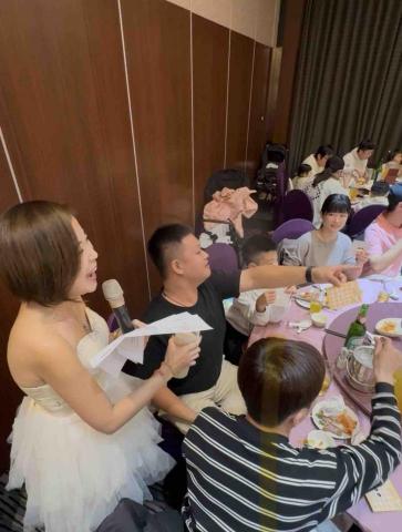 唱跳婚禮 主持人彎彎💓 - 
