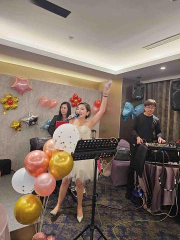 唱跳婚禮 主持人彎彎💓 - 