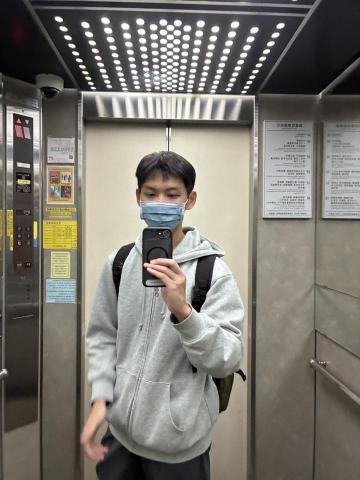 林伯穎 - 個人照（期末考週）