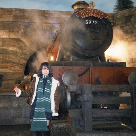 提供板橋宵夜服務的專家翁睿妍