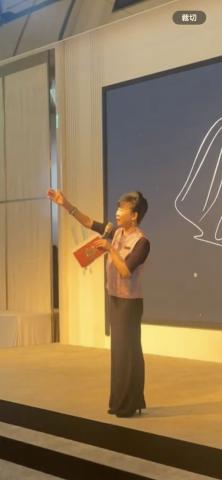 小晴天邱秀滿客語活動主持人 - 某婚宴主持現場