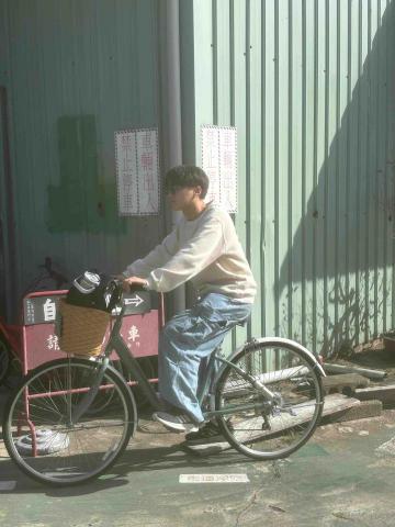 提供家具行中壢服務的專家陳振棋