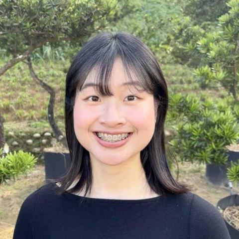 提供ptt移民服務的專家Maureen Yu