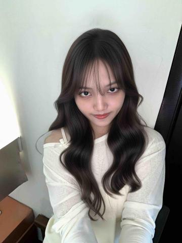 提供刻印鑑章服務的專家吳巧琳