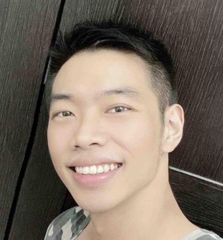 提供72服務的專家洪紀榮