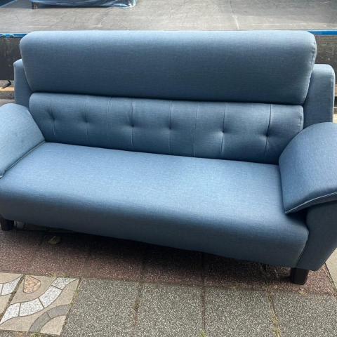 提供回收二手家具服務的專家陳惠珊