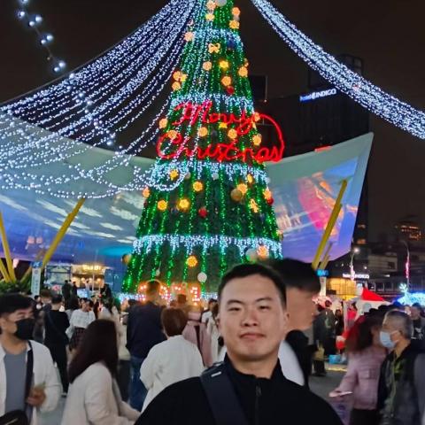 提供保全服務的專家葉治言