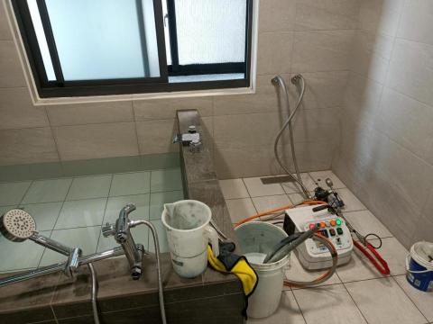 全球補漏 - 冷熱水管灌注（免打牆）