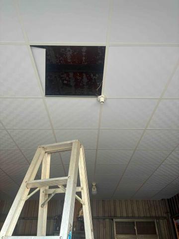 有bear來水家電修繕 - 輕鋼架電燈更換（中）