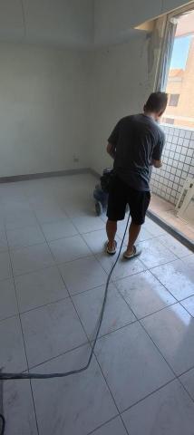 綺泰工程行 - 磁磚面研磨粗拋（自平泥前置作業）