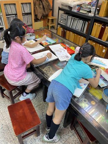 Gina - 畫室小朋友課程過程照