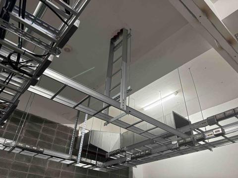 王宏銘 - 廠區配線槽