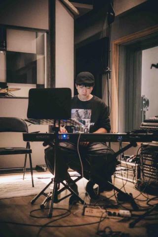 提供沙發套使用心得服務的專家LZ Way 編曲教學