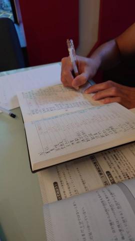 陳建志 - 一對一線下實體課程