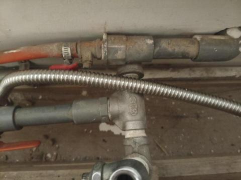 傑瑞居家裝修公司 - 接明管