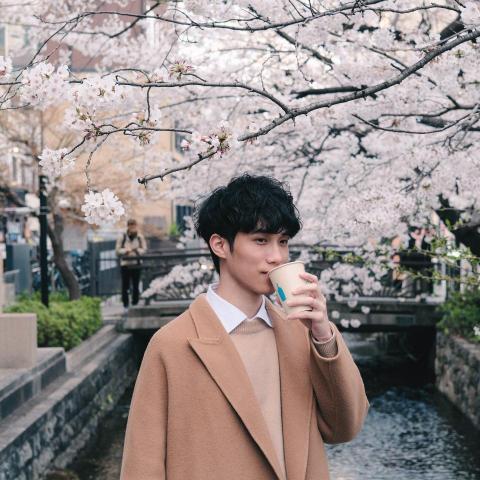 提供python課程高雄服務的專家黃庭宇