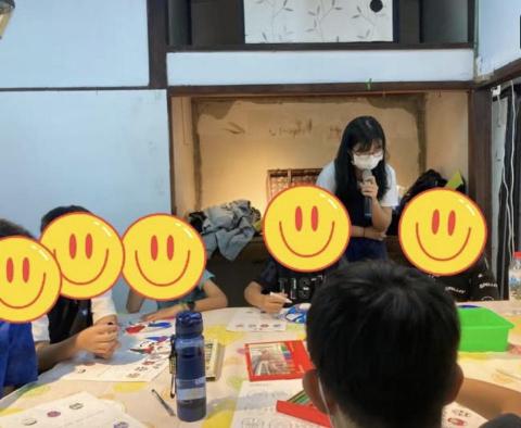 黃郁宸 - 授課畫面