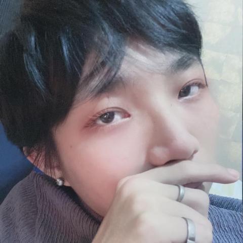 提供制服服務的專家盧庭鈺