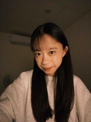 提供宜蘭名產服務的專家湯崴婷