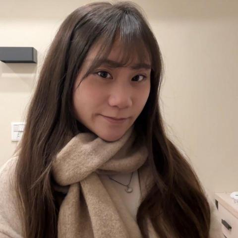 提供學歷服務的專家蘇小姐