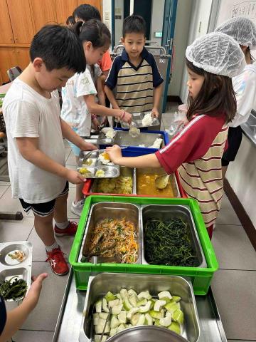 簡伯耘 - 康橋營隊